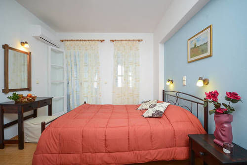 Galazia Studios Naxos City Екстер'єр фото